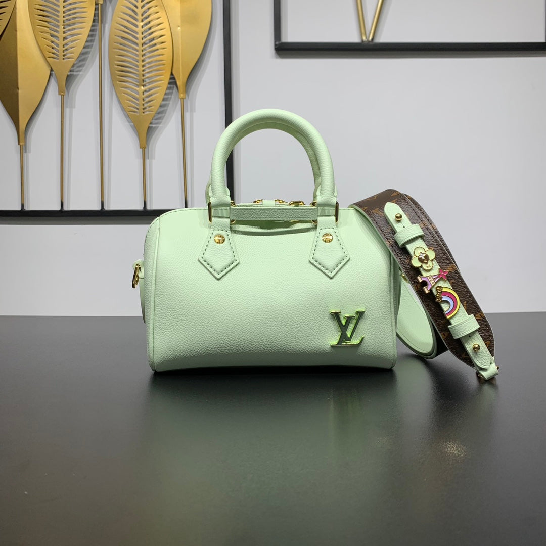 SPEEDY 18 IN PASTEL GREEN CALFSKIN GOLD HARDWARE