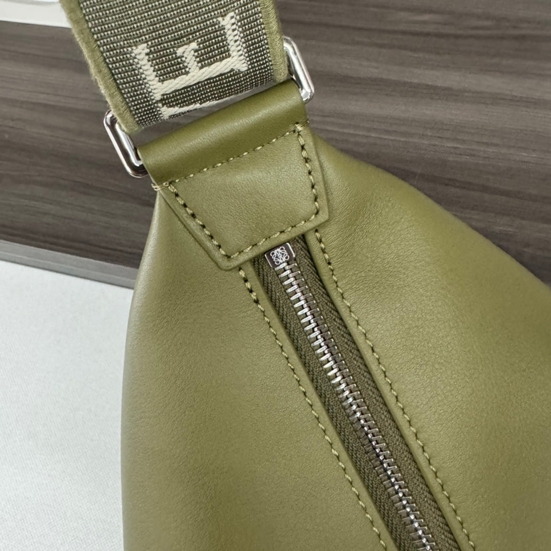 CUBI CROSSBODY 44 BAG IN OLIVE GREEN SMOOTH CALFSKIN AND JACQUARD