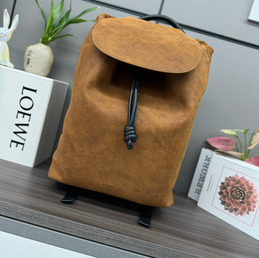 FLAMENCO 40 BACKPACK IN CINNAMON BROWN SUEDE