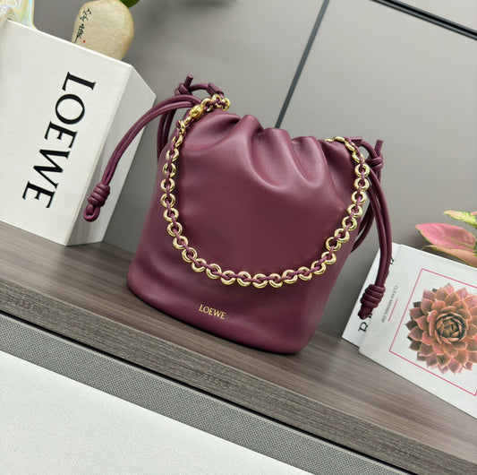 LOE 32 FLAMENCO PURSE BUCKET IN PLUM PURPLE LAMBSKIN