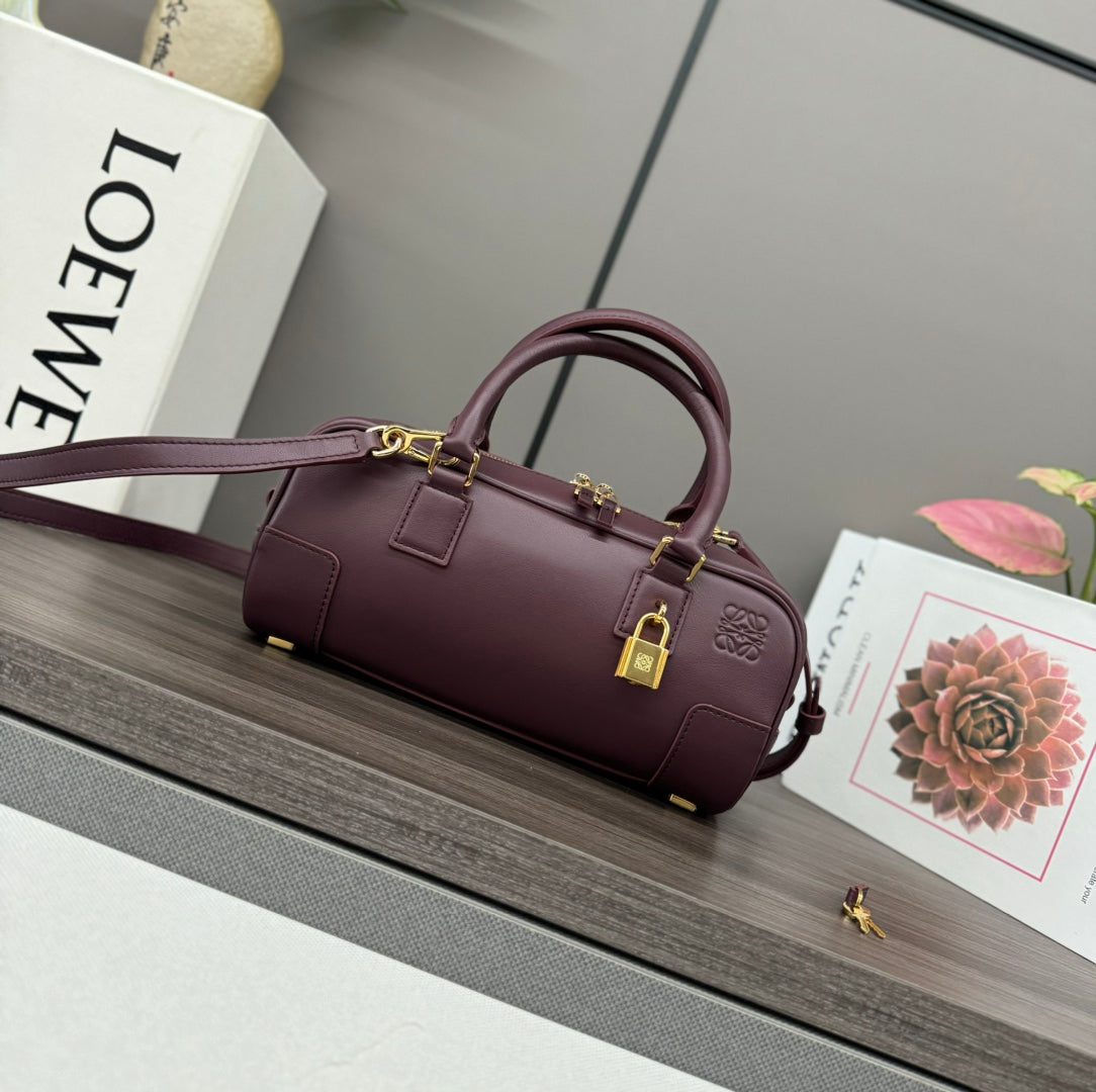 AMAZONA 23 CROPPED BAG IN SANGRIA PURPLE SOFT GRAINED CALFSKIN