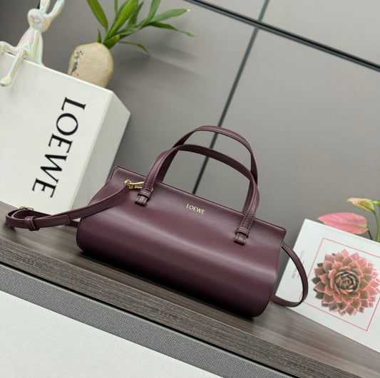 CYLINDER BAG 25 IN WINE PURPLE CALFSKIN