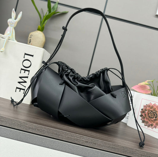 LOE INTERLACED HOBO 38 BAG IN BLACK CALFSKIN