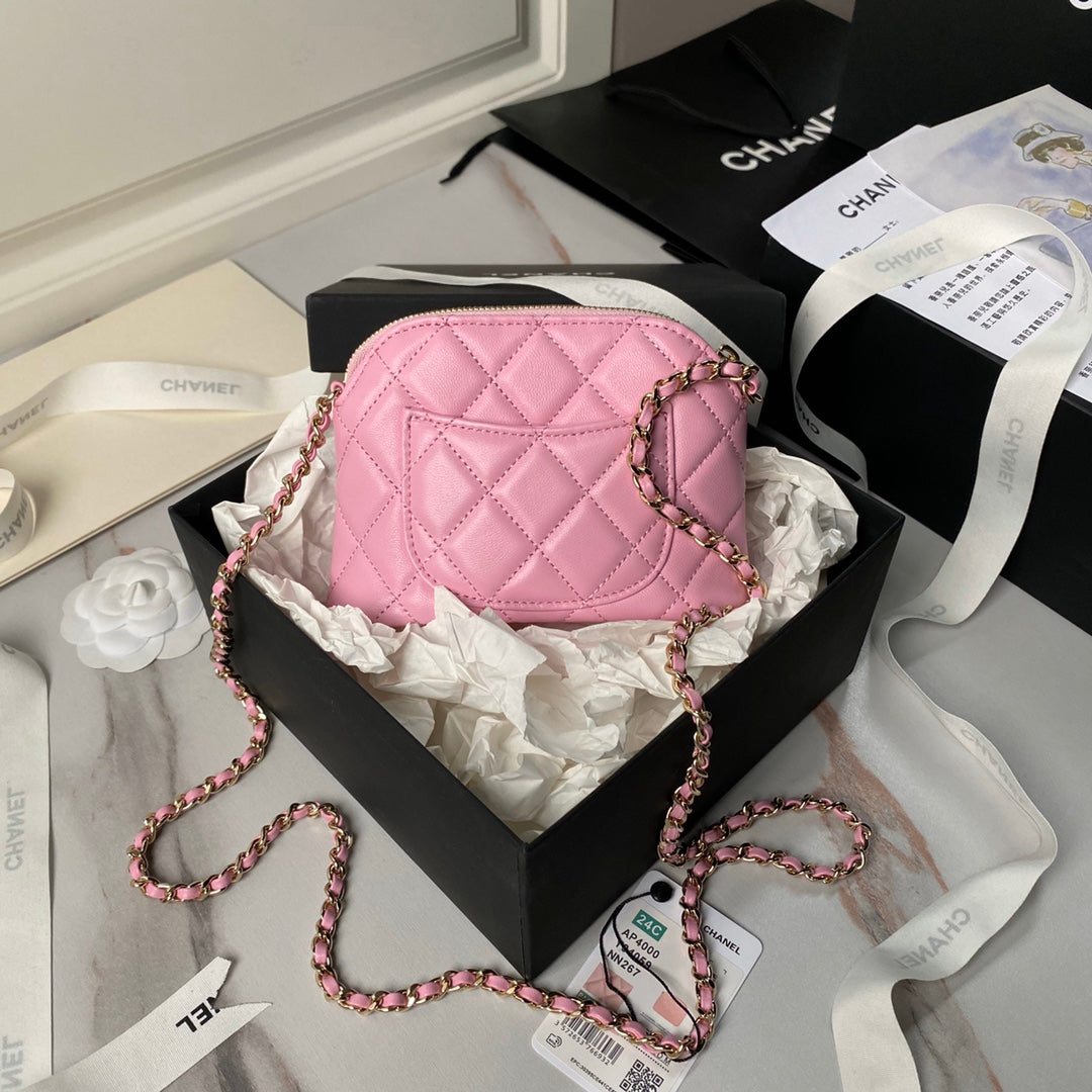 CC 16 CLASSIC CLUTCH WITH STRAP BAG IN LIGHT PINK LAMBSKIN