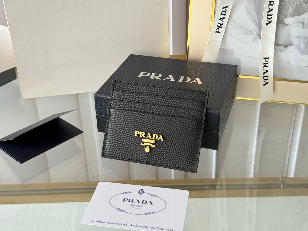 PRA 10 CARD HOLDER IN BLACK CALFSKIN