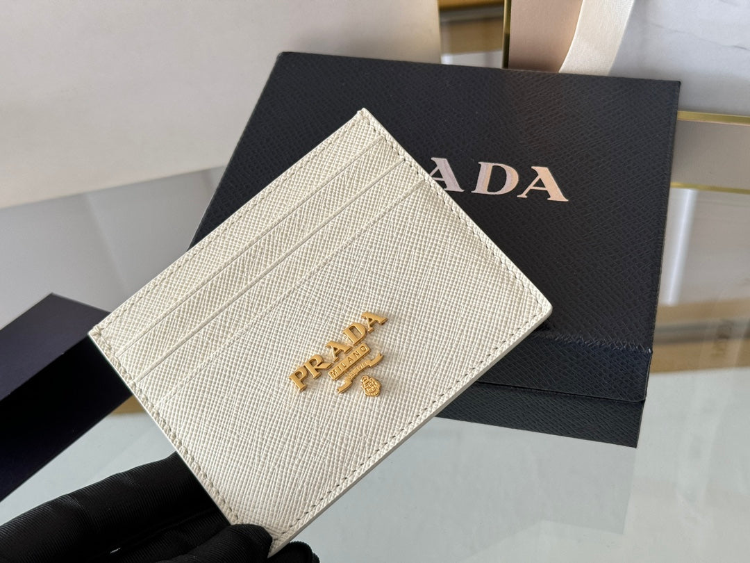 PRA 10 CARD HOLDER IN WHITE CALFSKIN