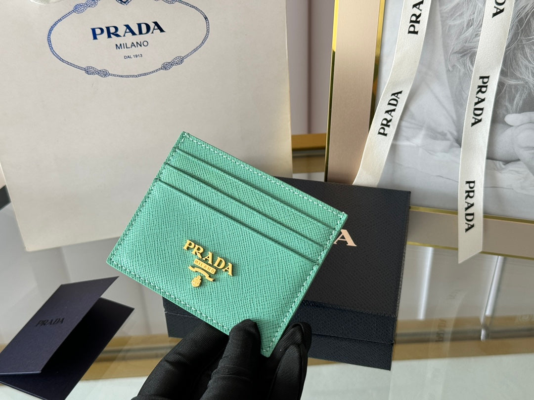 PRA 10 CARD HOLDER IN SEAFOAM GREEN CALFSKIN