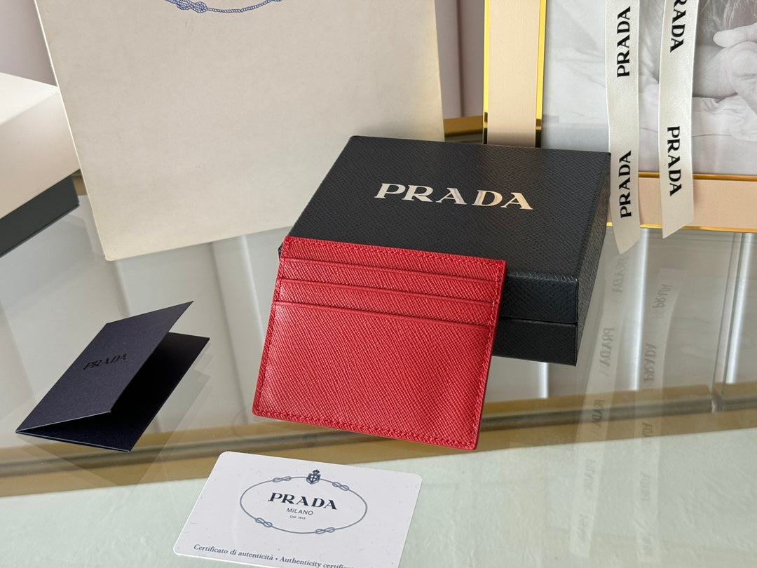 PRA 10 CARD HOLDER IN CHERRY RED CALFSKIN