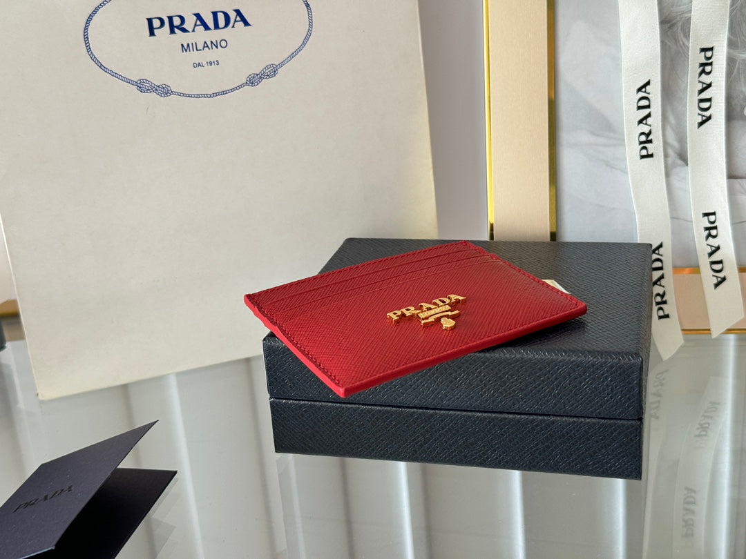 PRA 10 CARD HOLDER IN CHERRY RED CALFSKIN