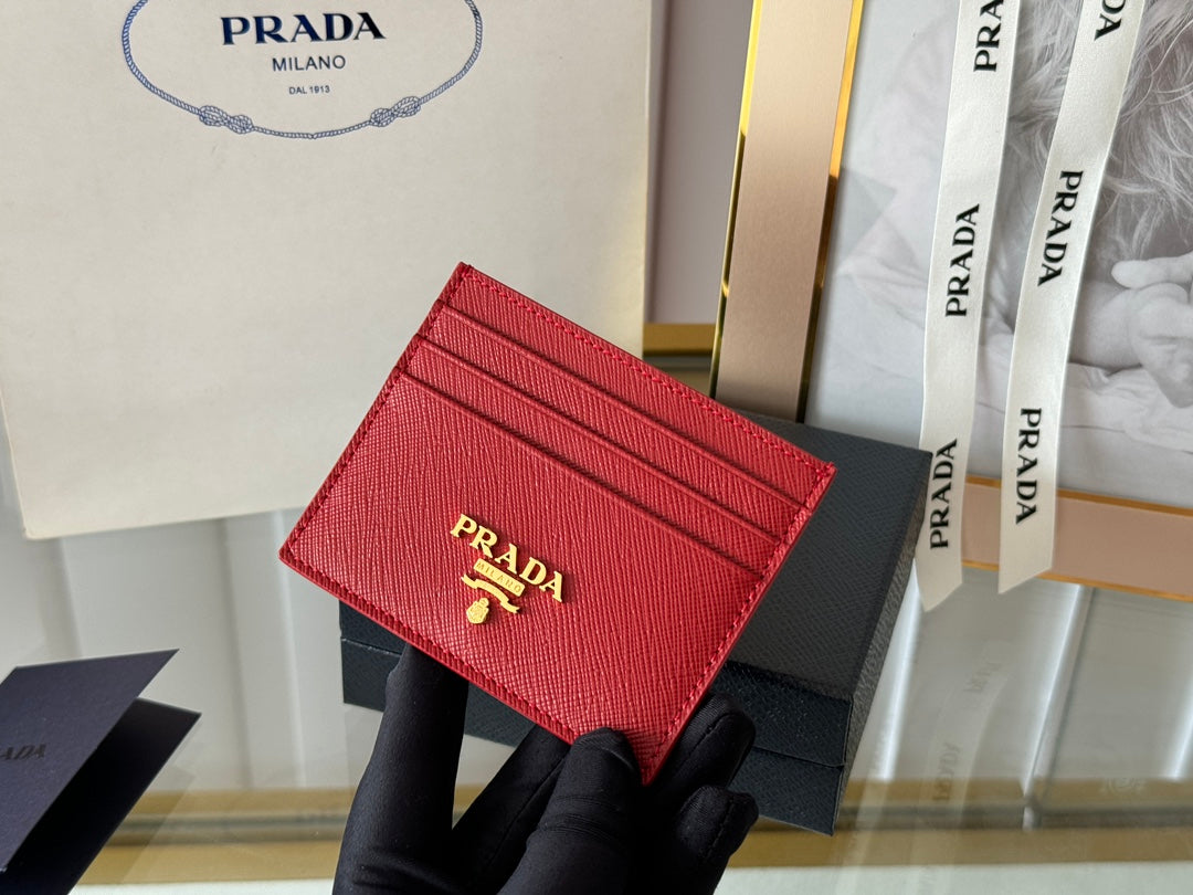 PRA 10 CARD HOLDER IN CHERRY RED CALFSKIN