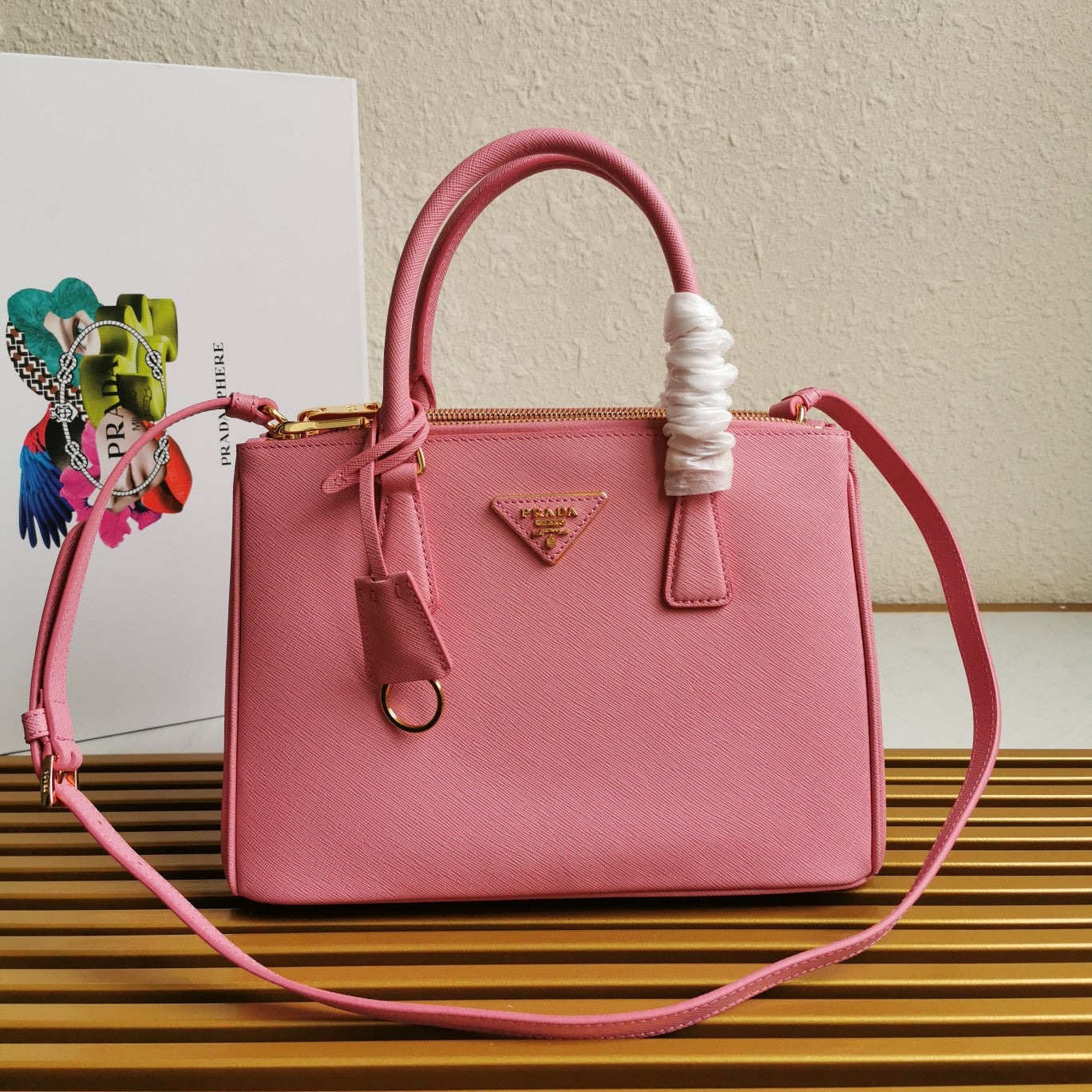 PRA GALLERIA 28 BAG IN LIGHT PINK SAFFIANO LEATHER