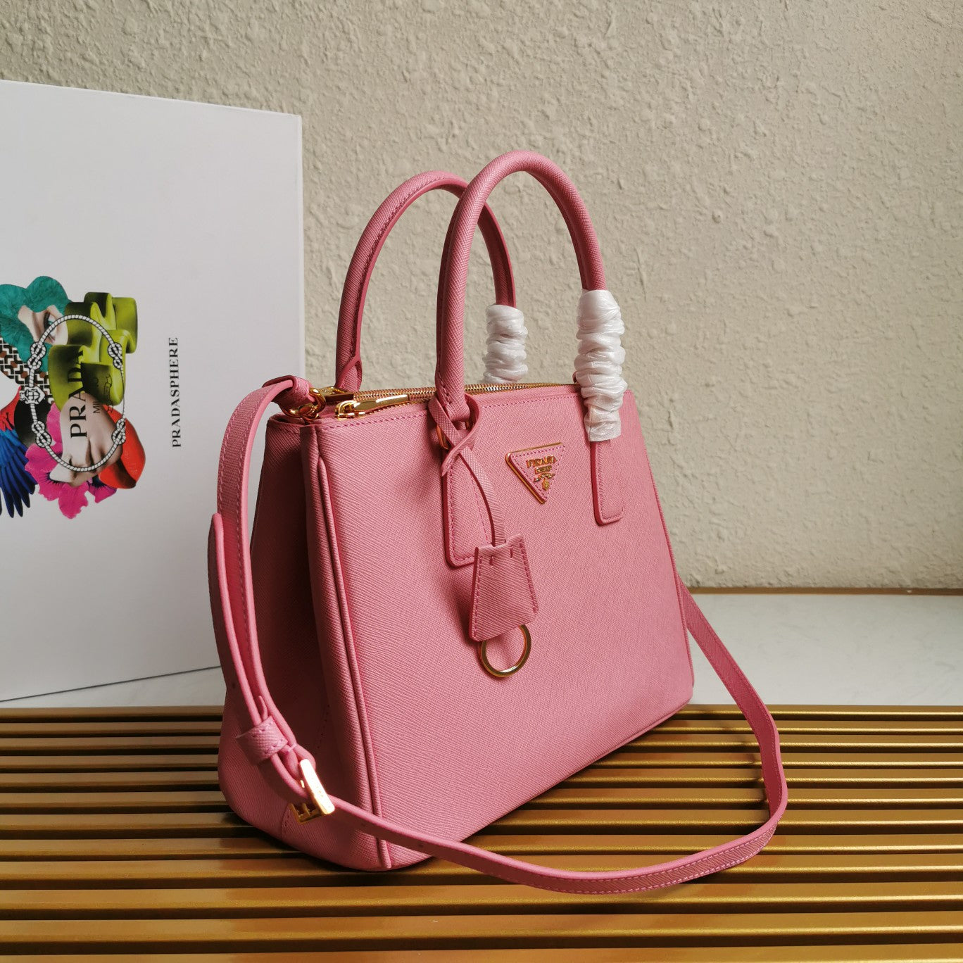 PRA GALLERIA 28 BAG IN LIGHT PINK SAFFIANO LEATHER