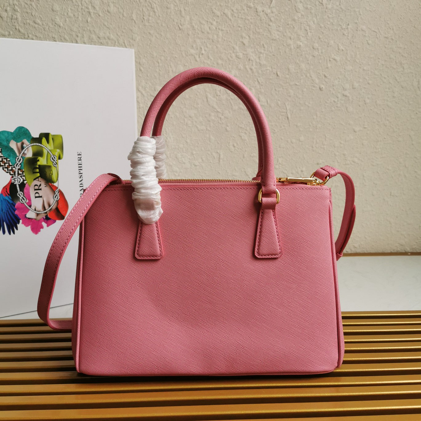 PRA GALLERIA 28 BAG IN LIGHT PINK SAFFIANO LEATHER