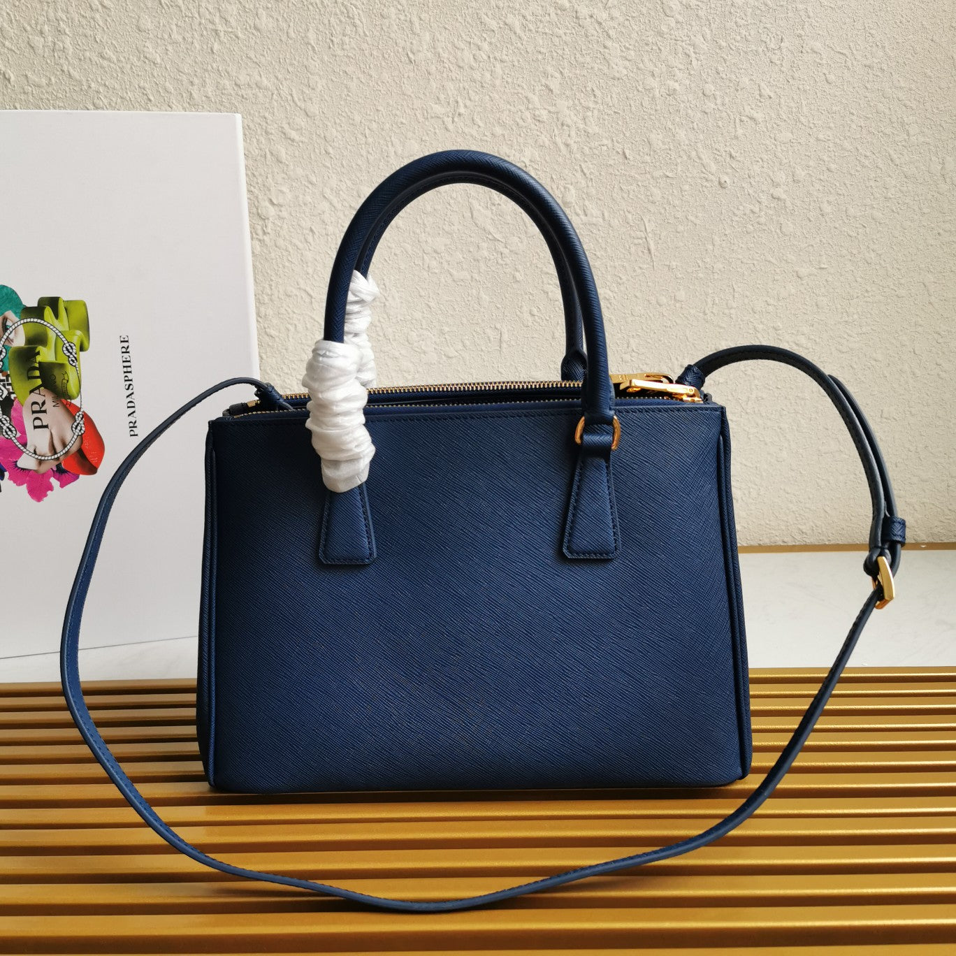 PRA GALLERIA 28 BAG IN NAVY BLUE SAFFIANO LEATHER