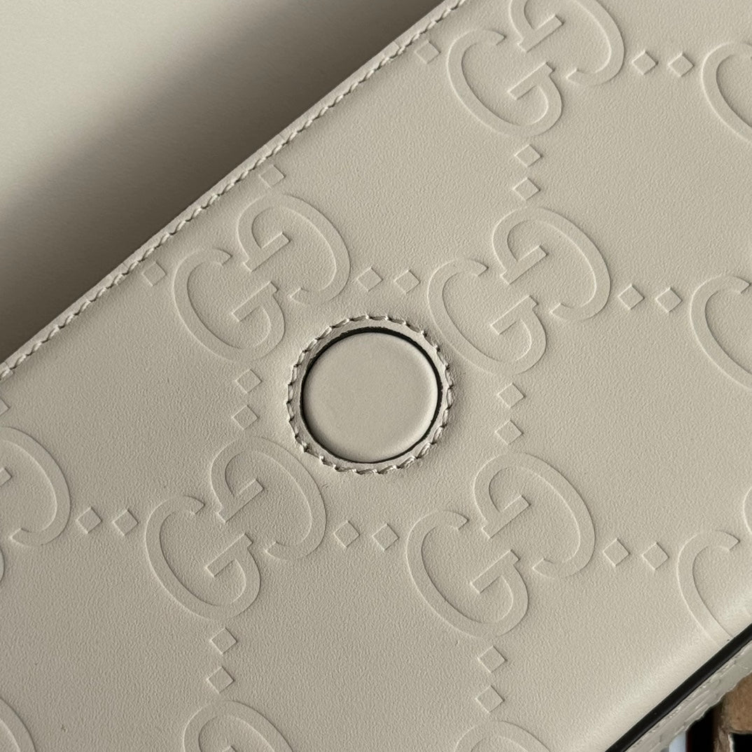 SUPER MINI SHOULDER BAG 21 IN WHITE EMBOSSED CALFSKIN