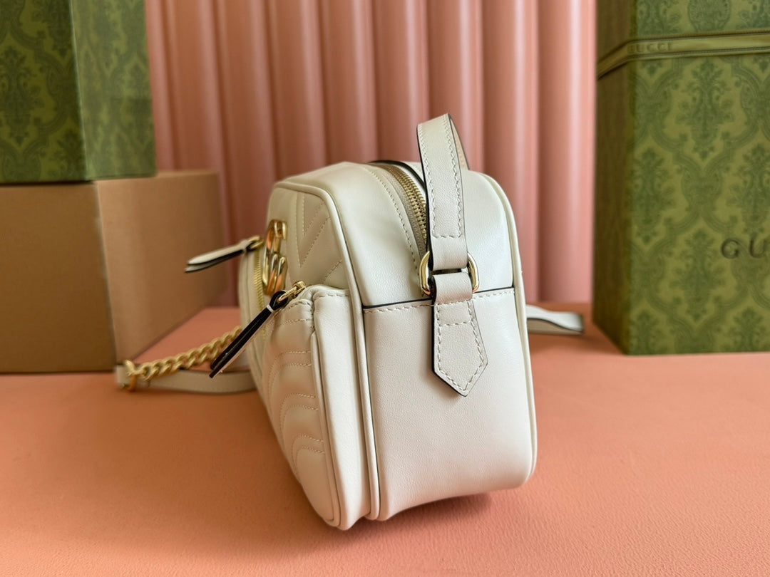 MARMONT SMALL SHOULDER BAG 24 IN WHITE CALFSKIN GOLD HARDWARE