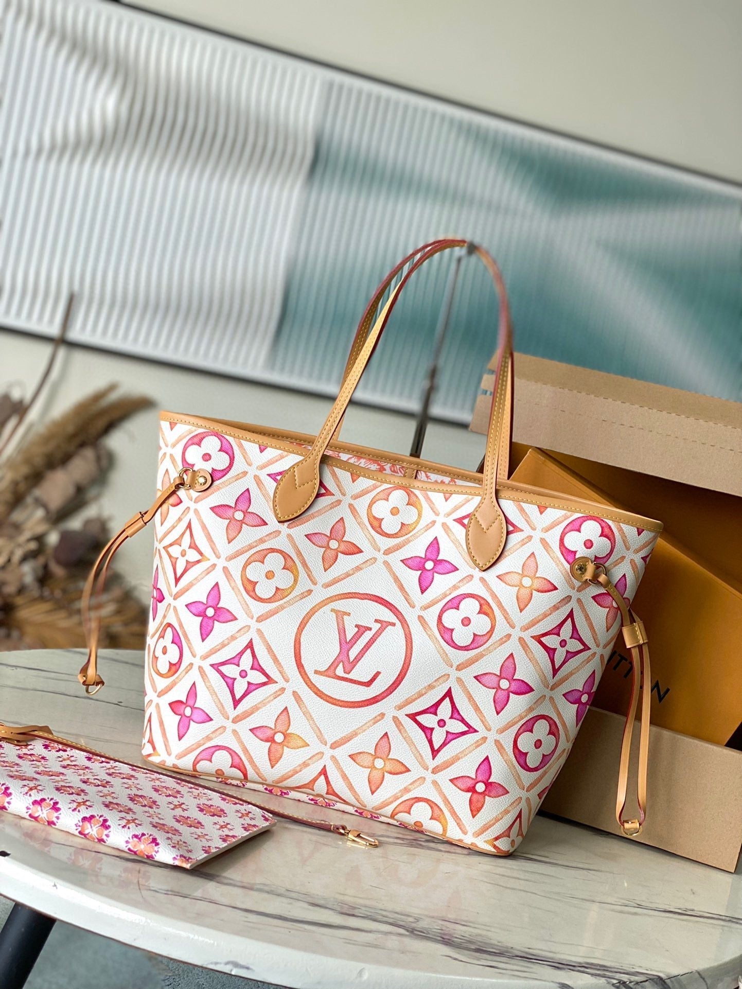 NEVERFULL MM 31 IN CORAL MONOGRAM TILES CANVAS