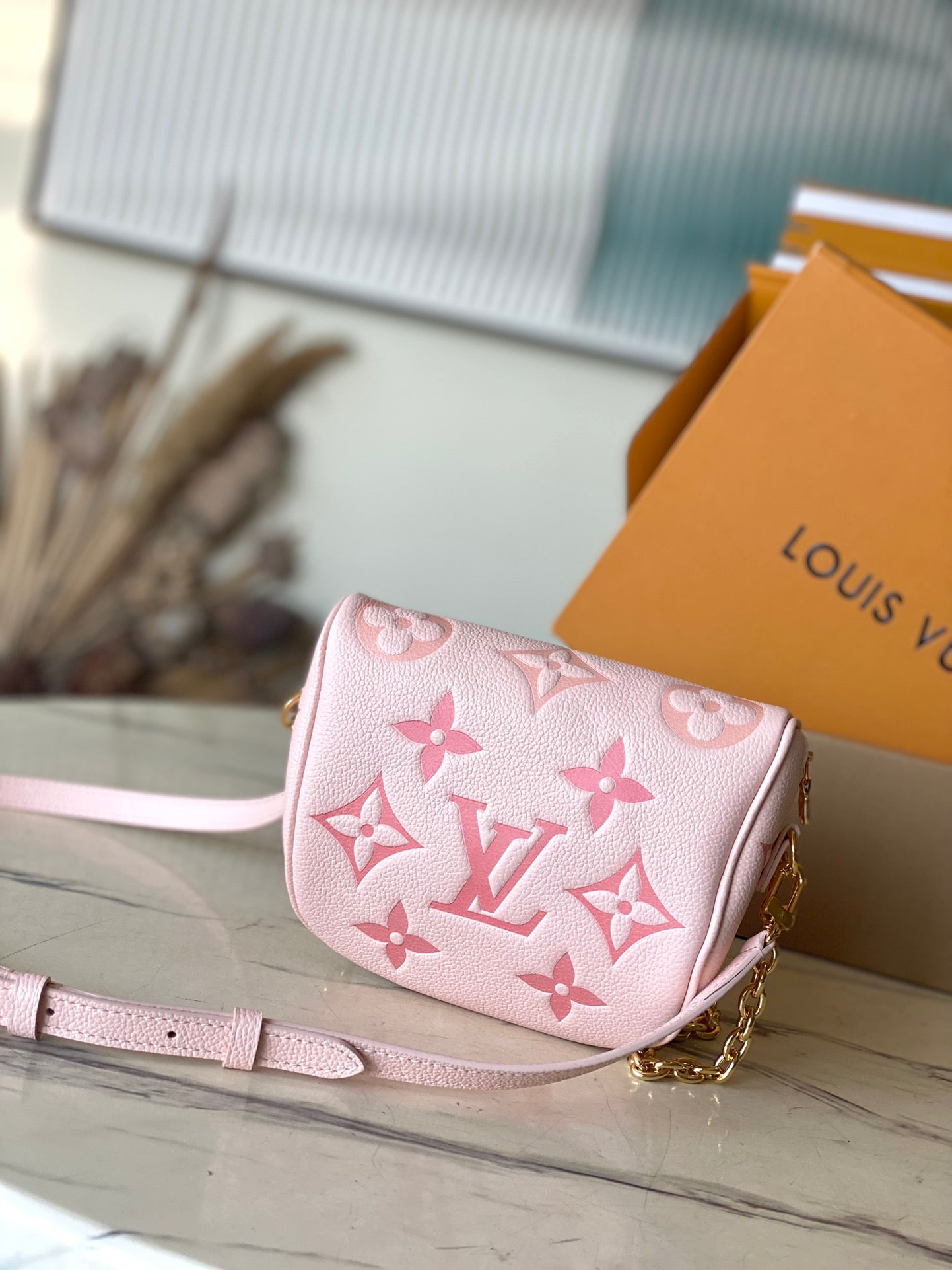 MINI BUMBAG 17 IN GRADIENT PINK MONOGRAM EMPREINTE LEATHER GOLD HARDWARE