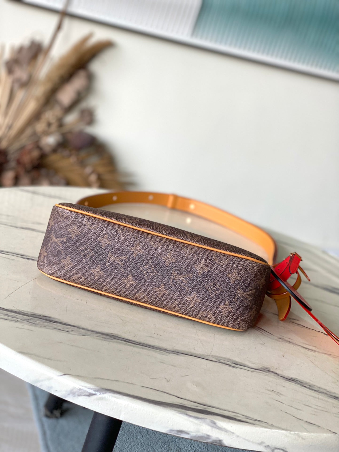 POCHETTE ACCESSOIRE XL 28 IN BROWN MONOGRAM DUST CANVAS