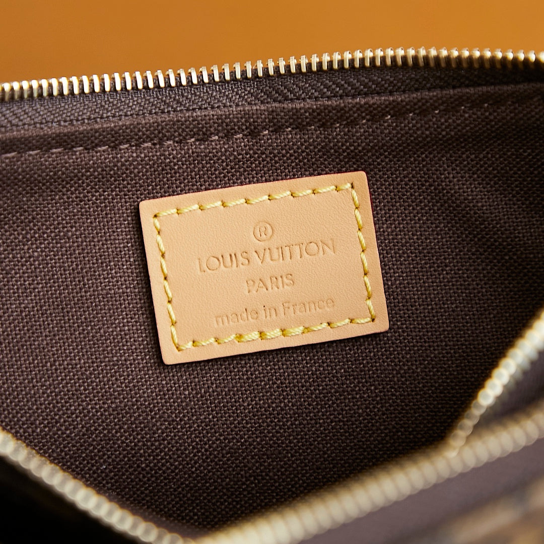 LIV POCHETTE 24 IN BROWN MONOGRAM CANVAS GOLD HARDWARE