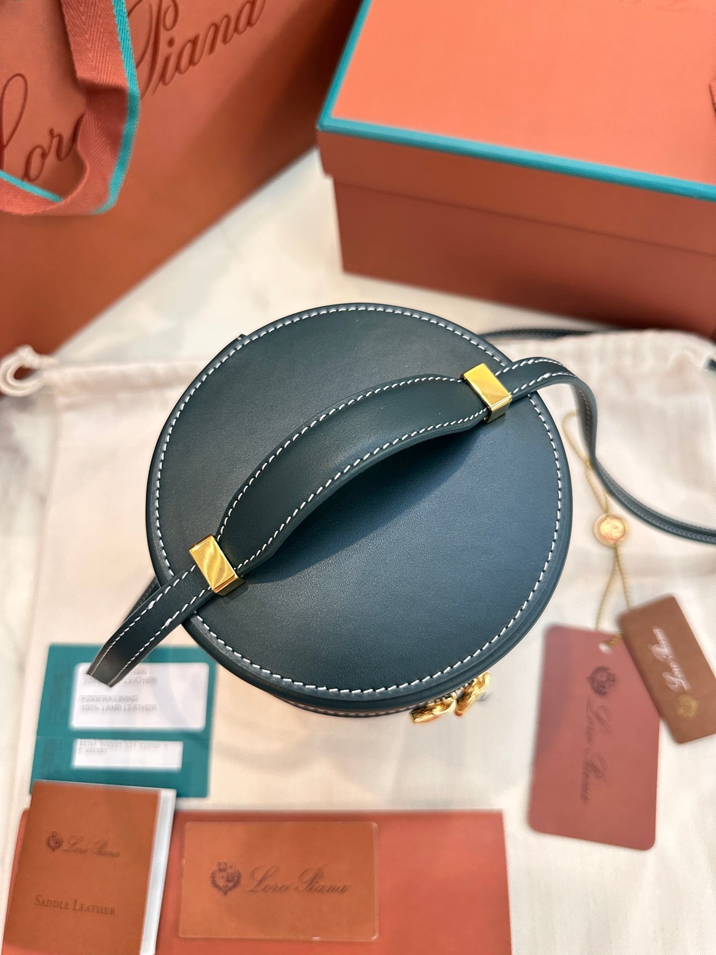 EXTRA CASE MEDIUM 16 BAG IN PEACOCK BLUE SMOOTH CALFSKIN WITH GOLD HARDWARE