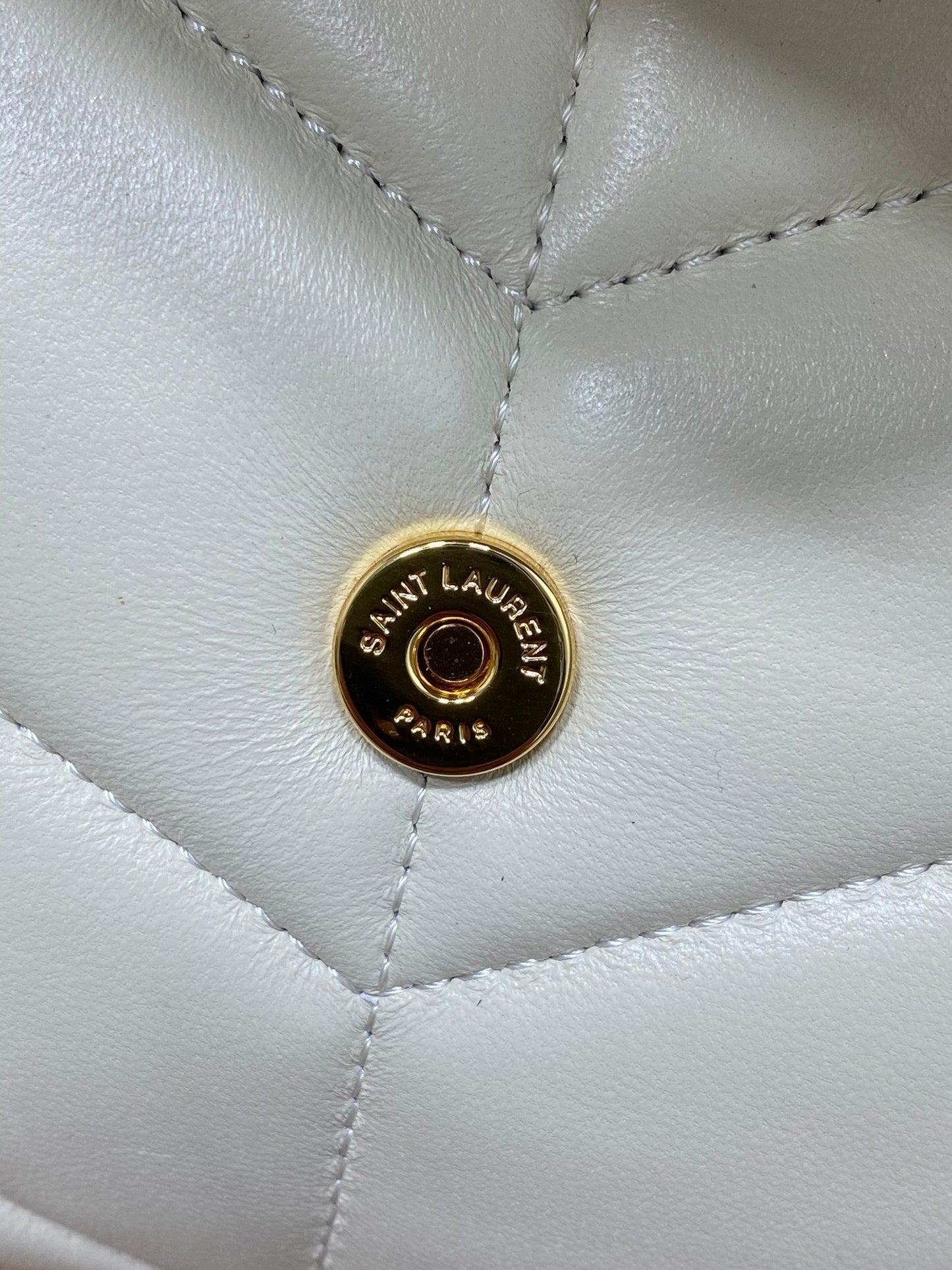 PUFFER TOY 23 IN WHITE LAMBSKIN GOLD HARDWARE