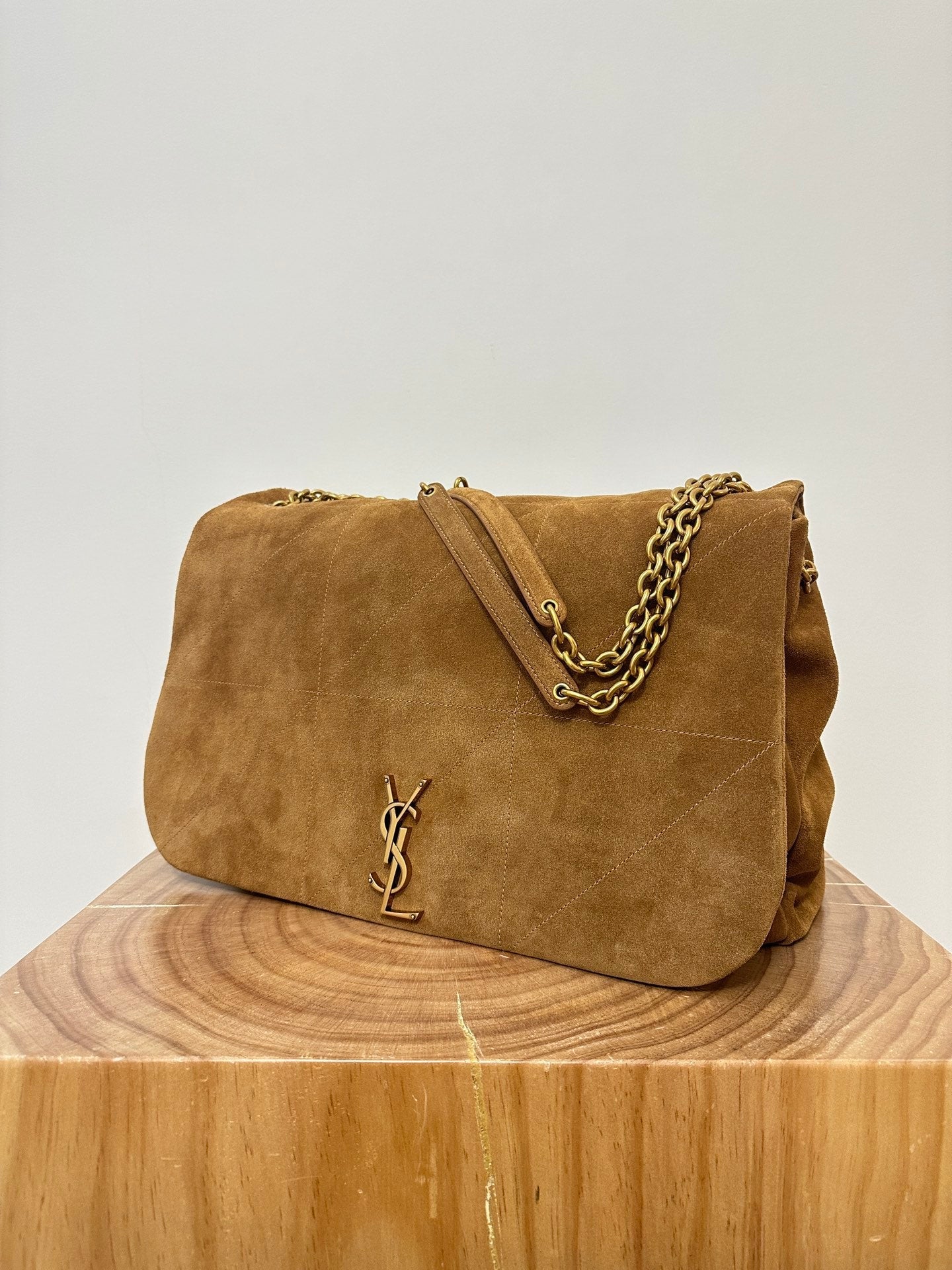 JAMIE 43 LARGE SUEDE CARAMEL BROWN