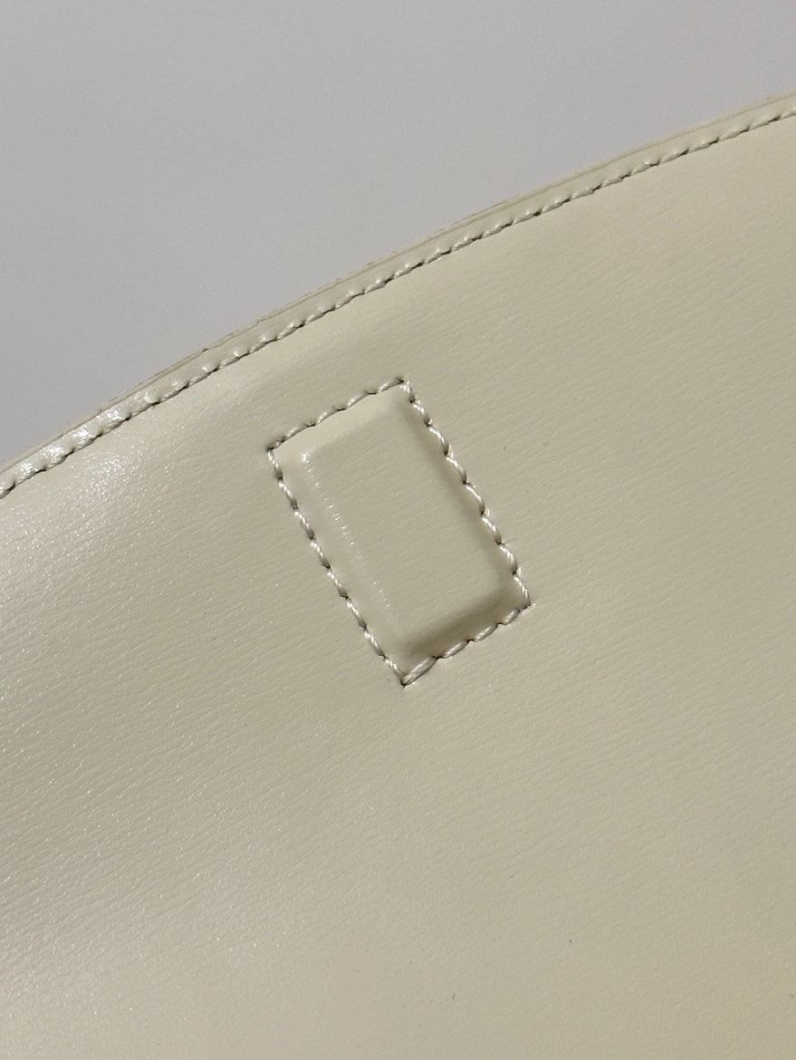 VOLTAIRE 17 WHITE CALFSKIN BAG