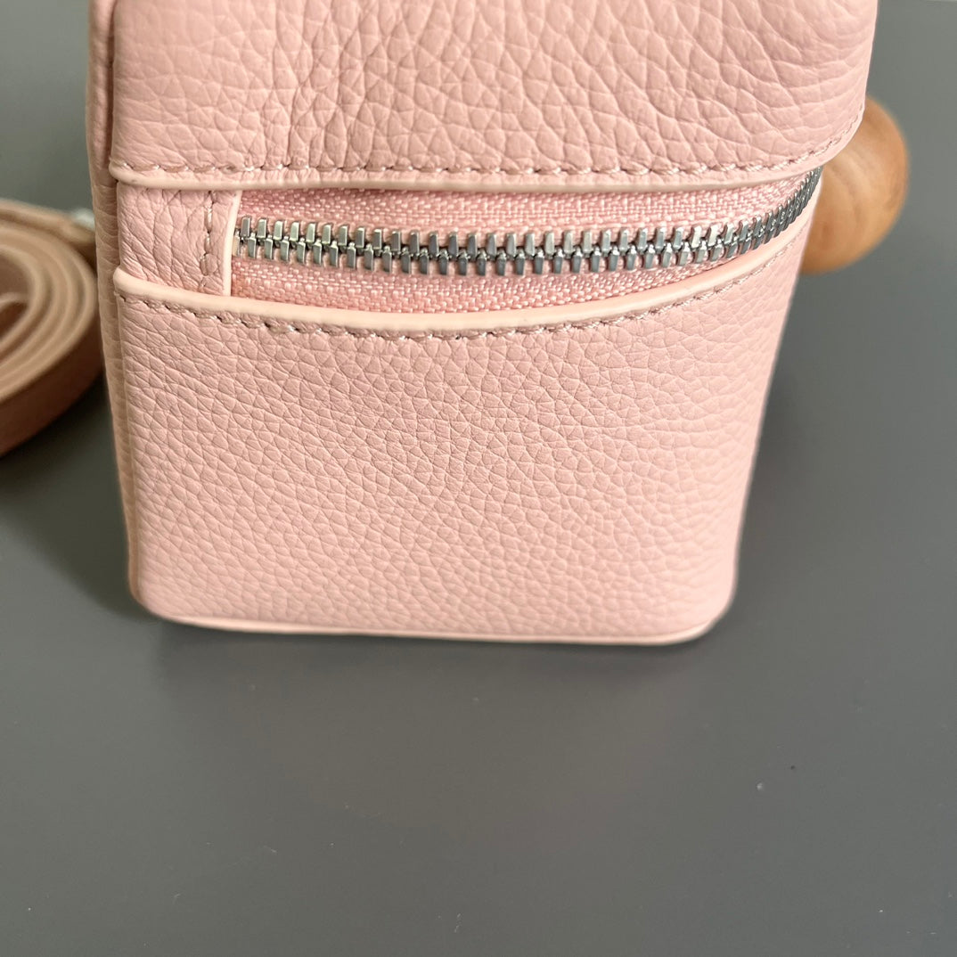 EXTRA POCKET L12 IN PINK PASTEL CALFSKIN WITH SILVER HARDWARE