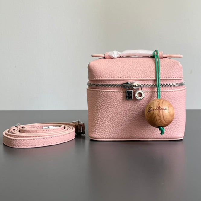 EXTRA POCKET L12 IN PINK PASTEL CALFSKIN WITH SILVER HARDWARE