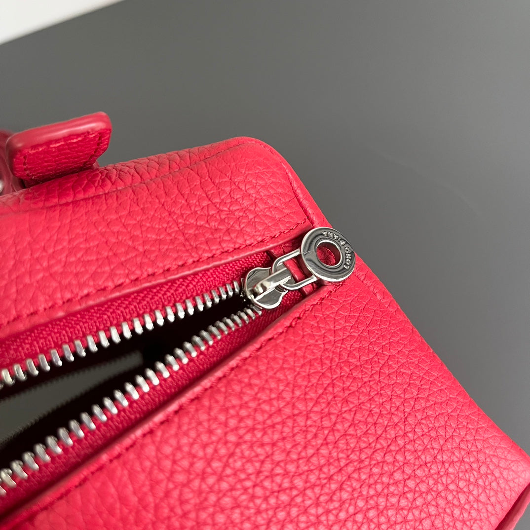 EXTRA POCKET L12 IN CRIMSON RED CALFSKIN WITH SILVER HARDWARE