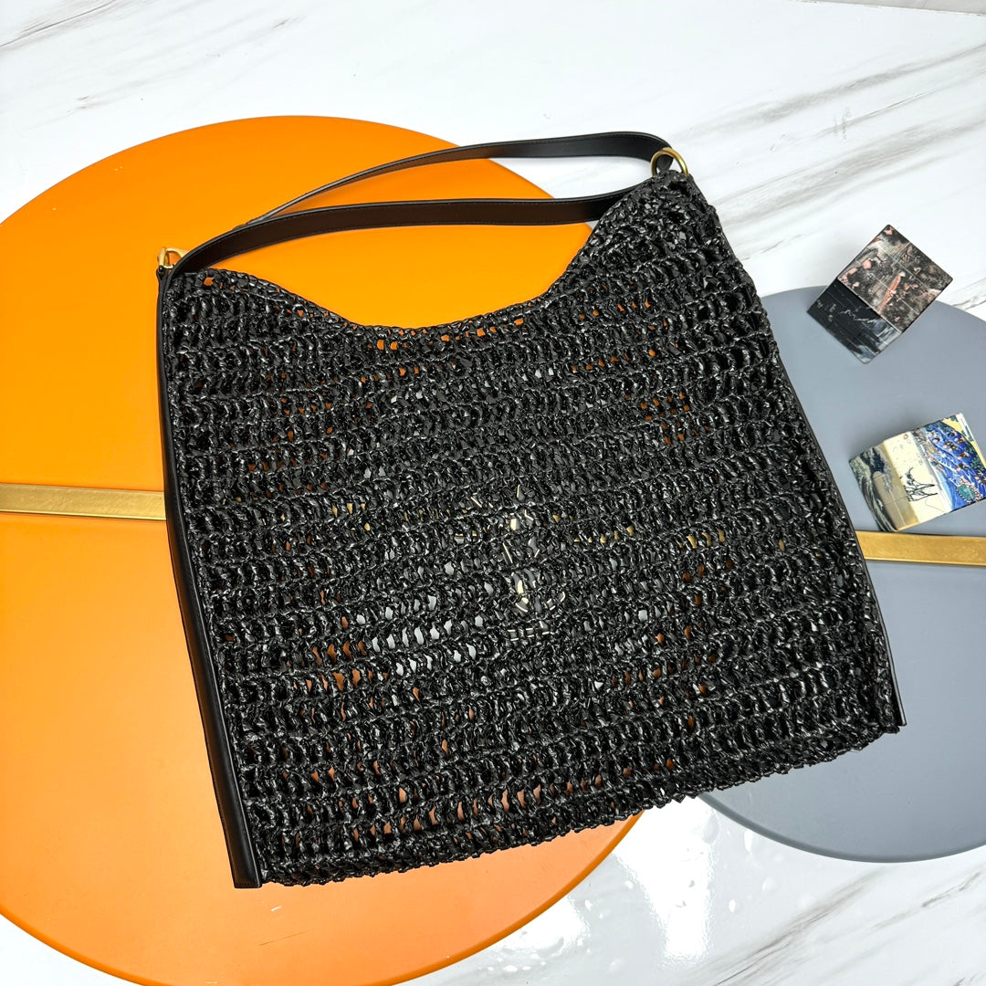 TOTE BAG 40 IN BLACK RAFFIA GOLD LOGO