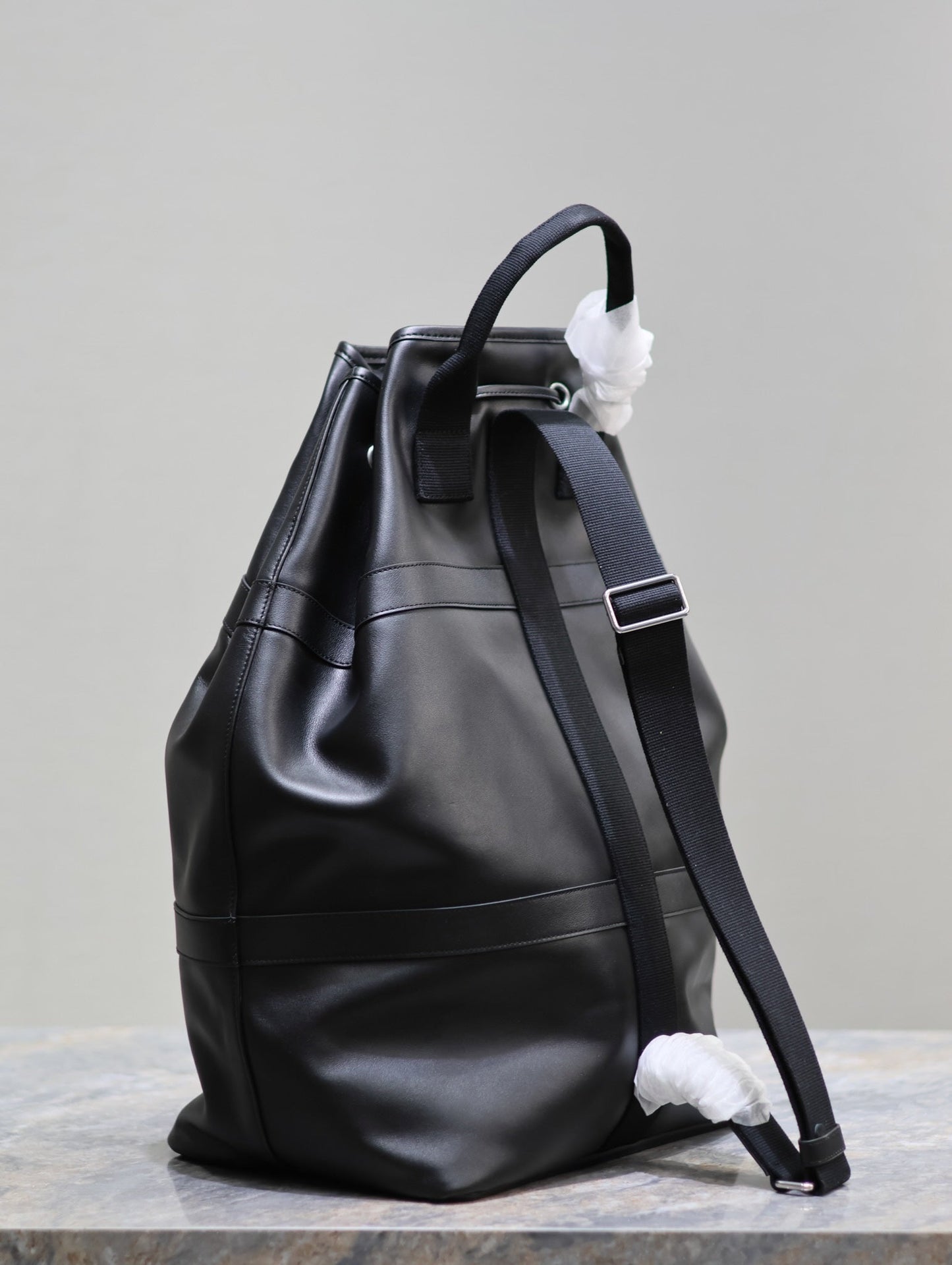 RIVE GAUCHE BACKPACK 49 IN BLACK CALFSKIN