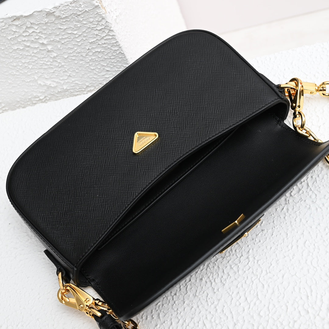 MINI FLAP BAG 20 IN BLACK SAFFIANO LEATHER GOLD HARDWARE