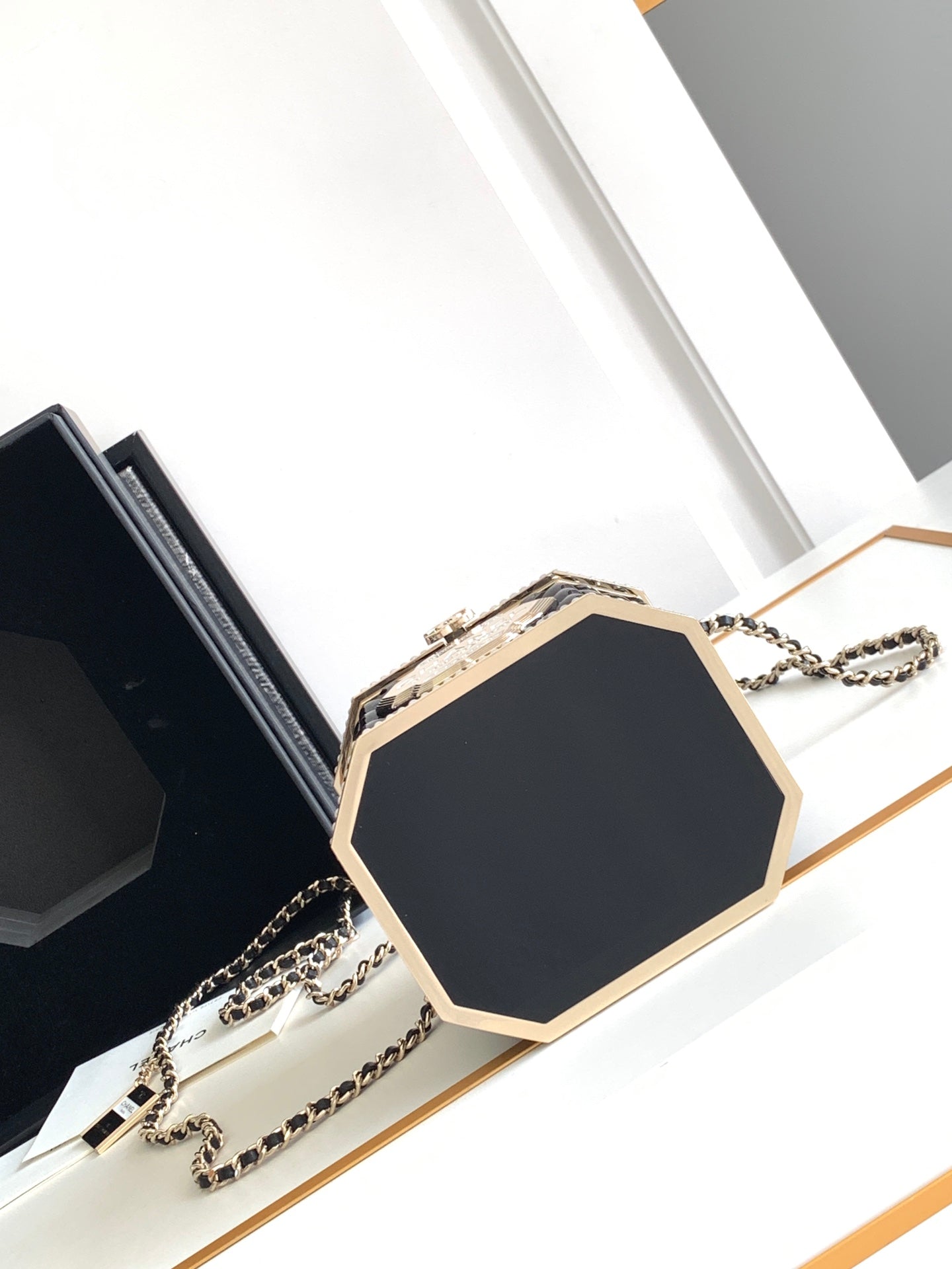 CC 12 TEA BOX MINAUDIERE BAG IN BLACK RESIN