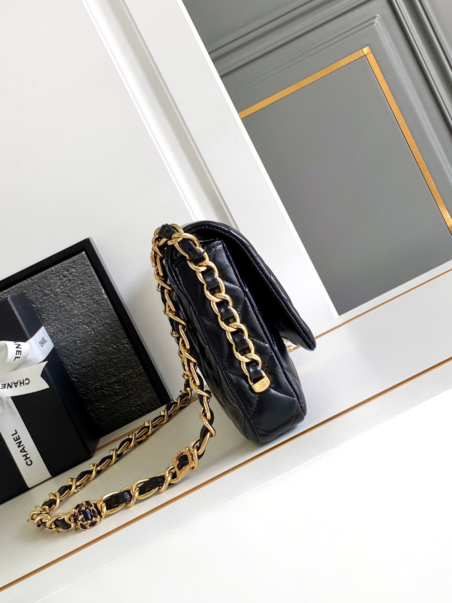 CC 38 MAXI CLUTCH BAG IN BLACK CALFSKIN