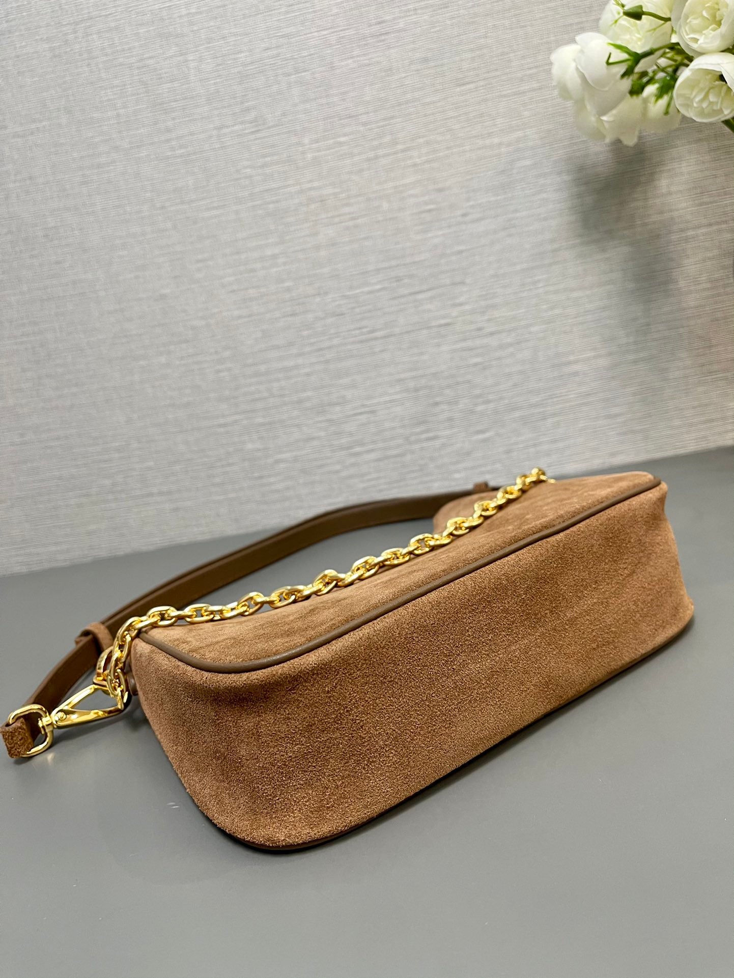 HOBO BAG 23 IN RUSSET BROWN SUEDE GOLD CHAIN