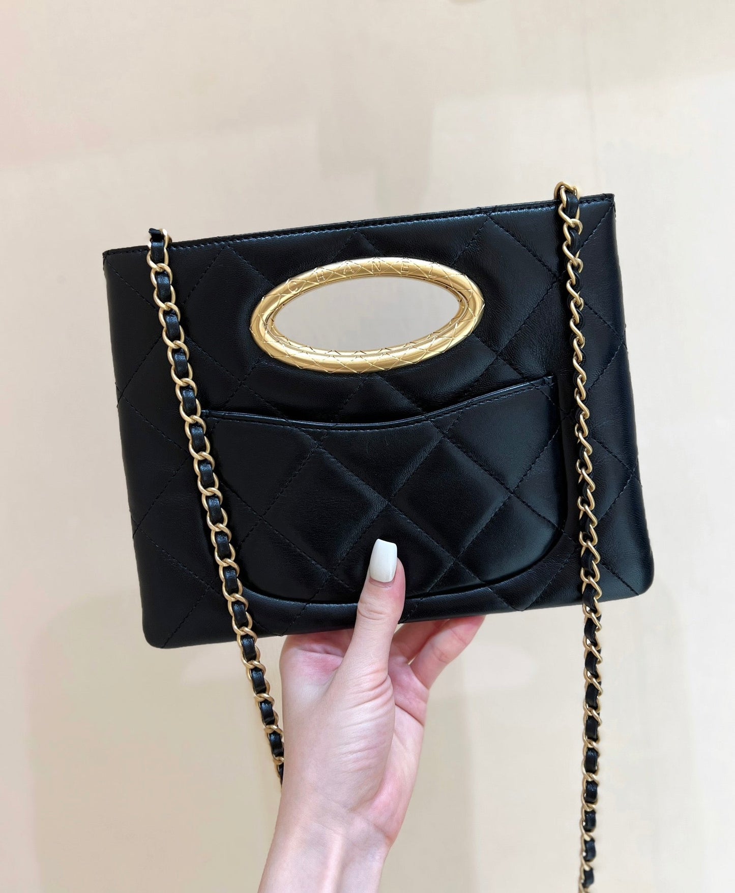 CLUTCH 25 IN BLACK SHEEPSKIN GOLD HARDWARE