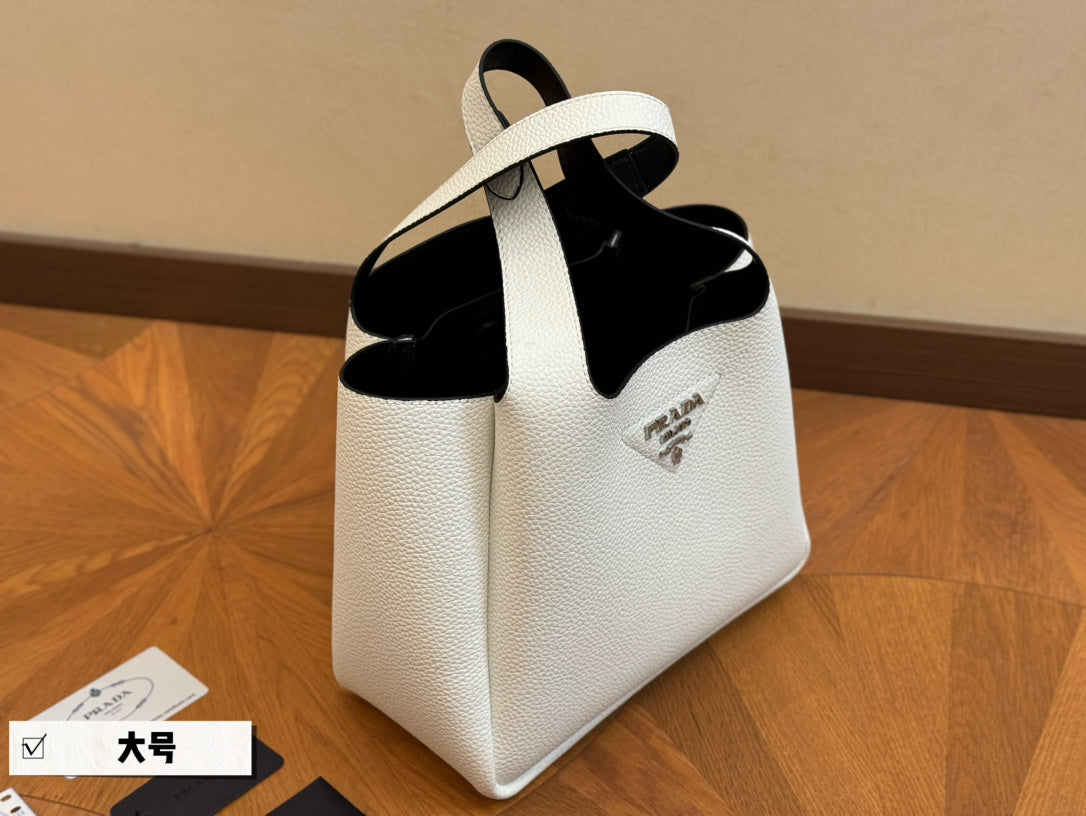 PRA 25 BASKET BAG IN WHITE CALFSKIN