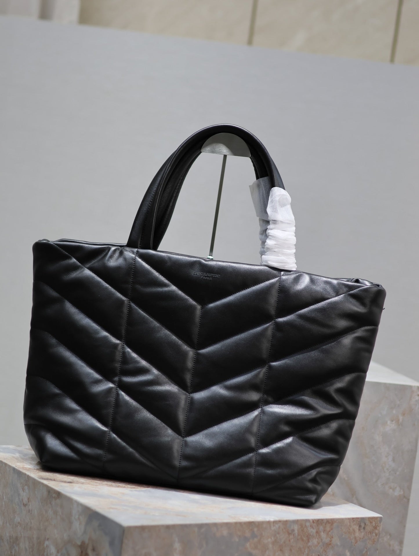 PUFFER LARGE TOTE BAG 57 IN BLACK NAPA LAMBSKIN