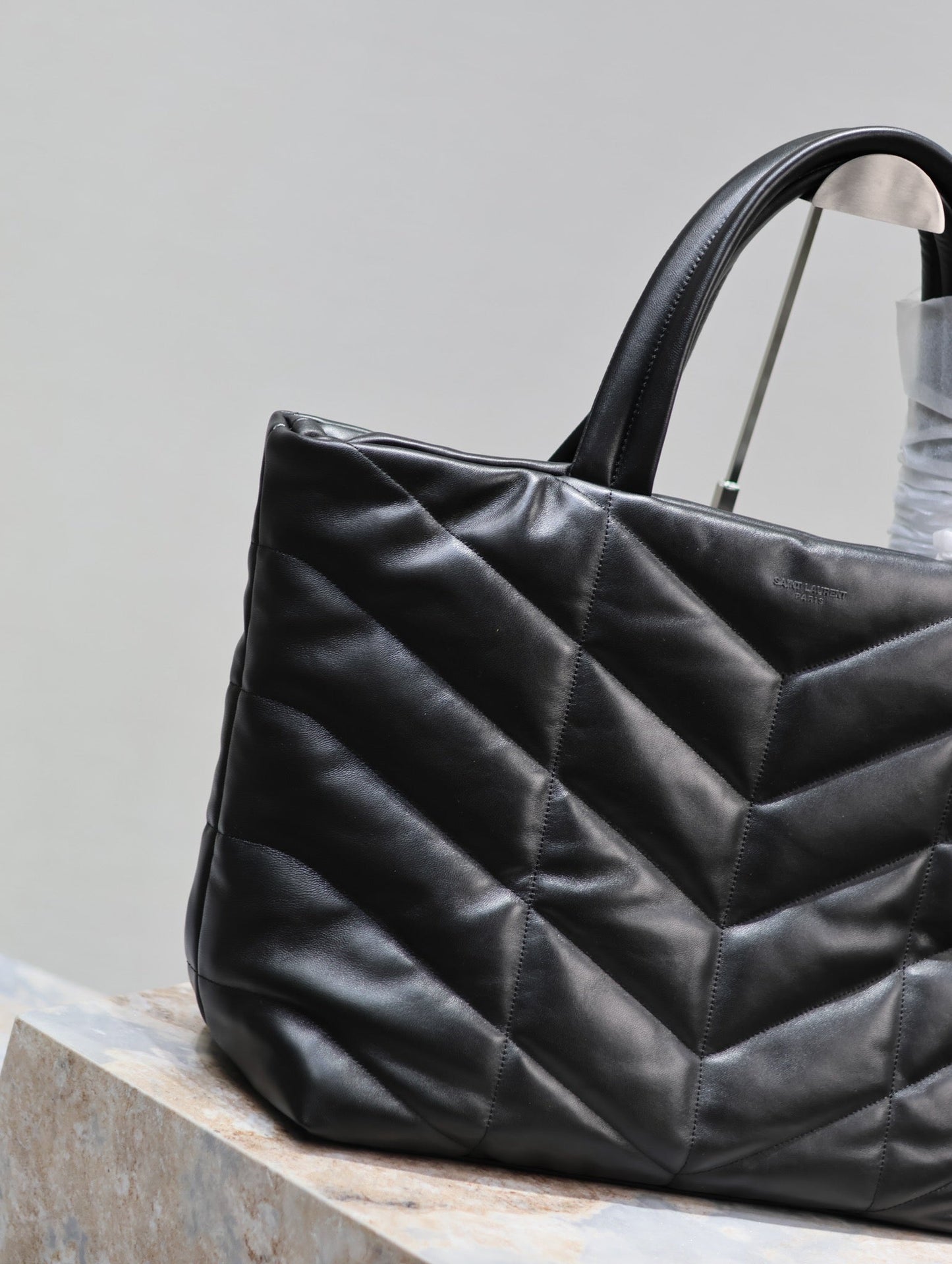 PUFFER LARGE TOTE BAG 57 IN BLACK NAPA LAMBSKIN