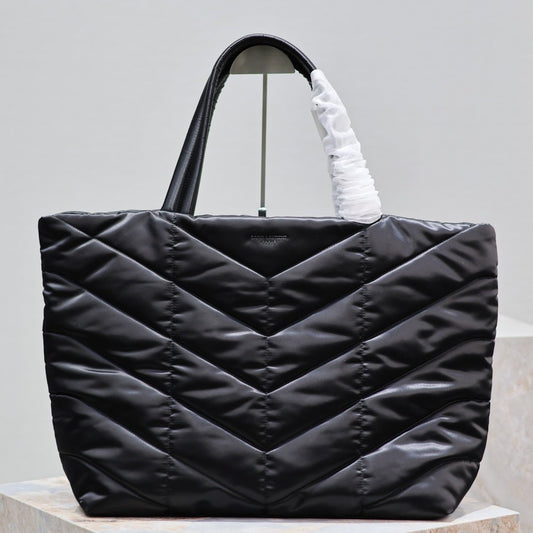 PUFFER LARGE TOTE BAG 57 IN BLACK SILK