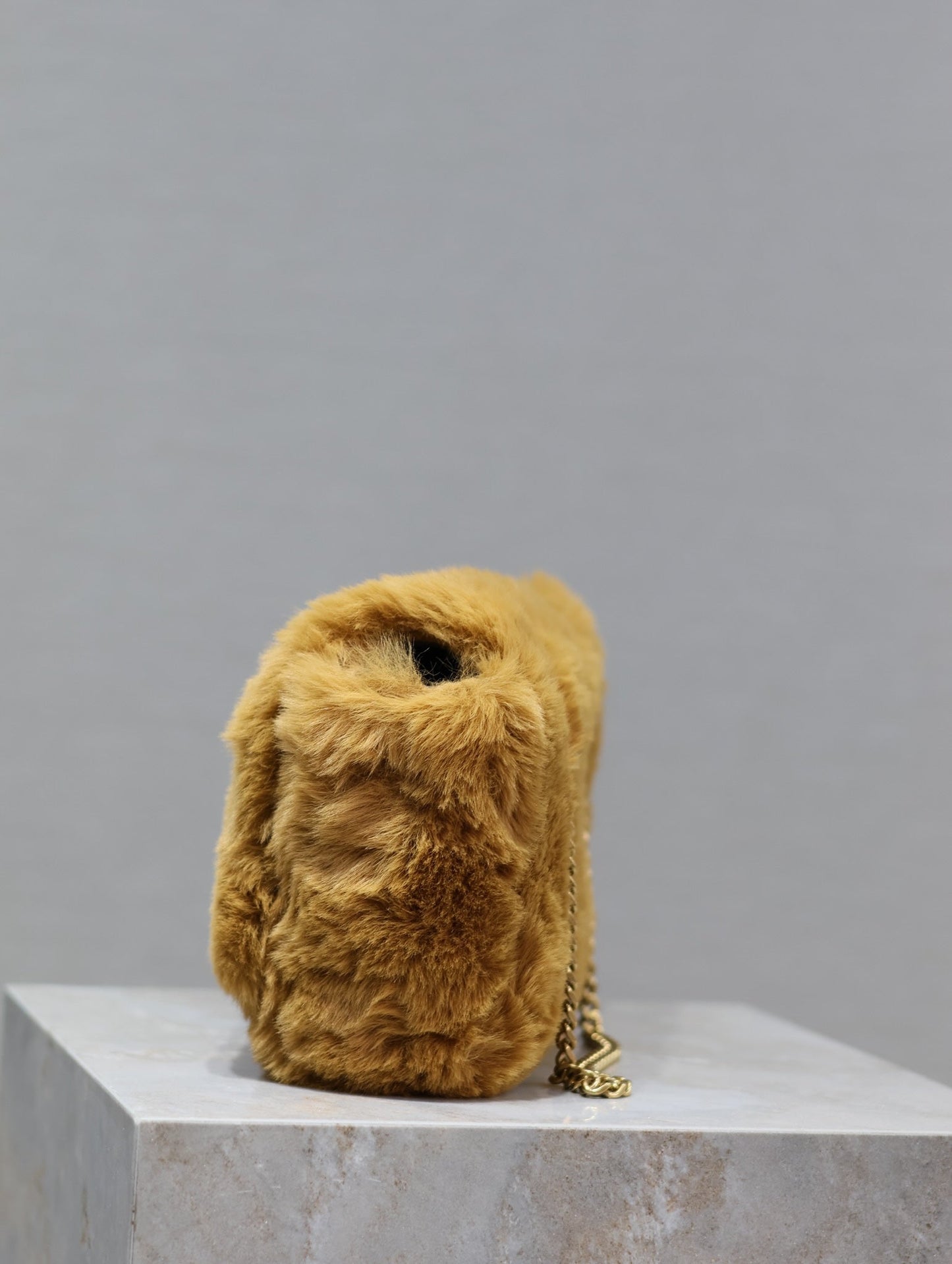 KATE SMALL BAG 22 IN PEANUT BROWN RABBIT FUR GOLD CHAIN