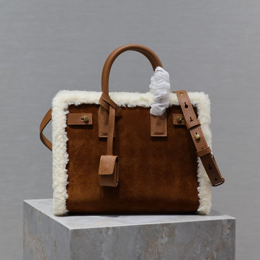 SAC DE JOUR 26 IN BROWN SUEDE AND WHITE SHEARLING TRIM