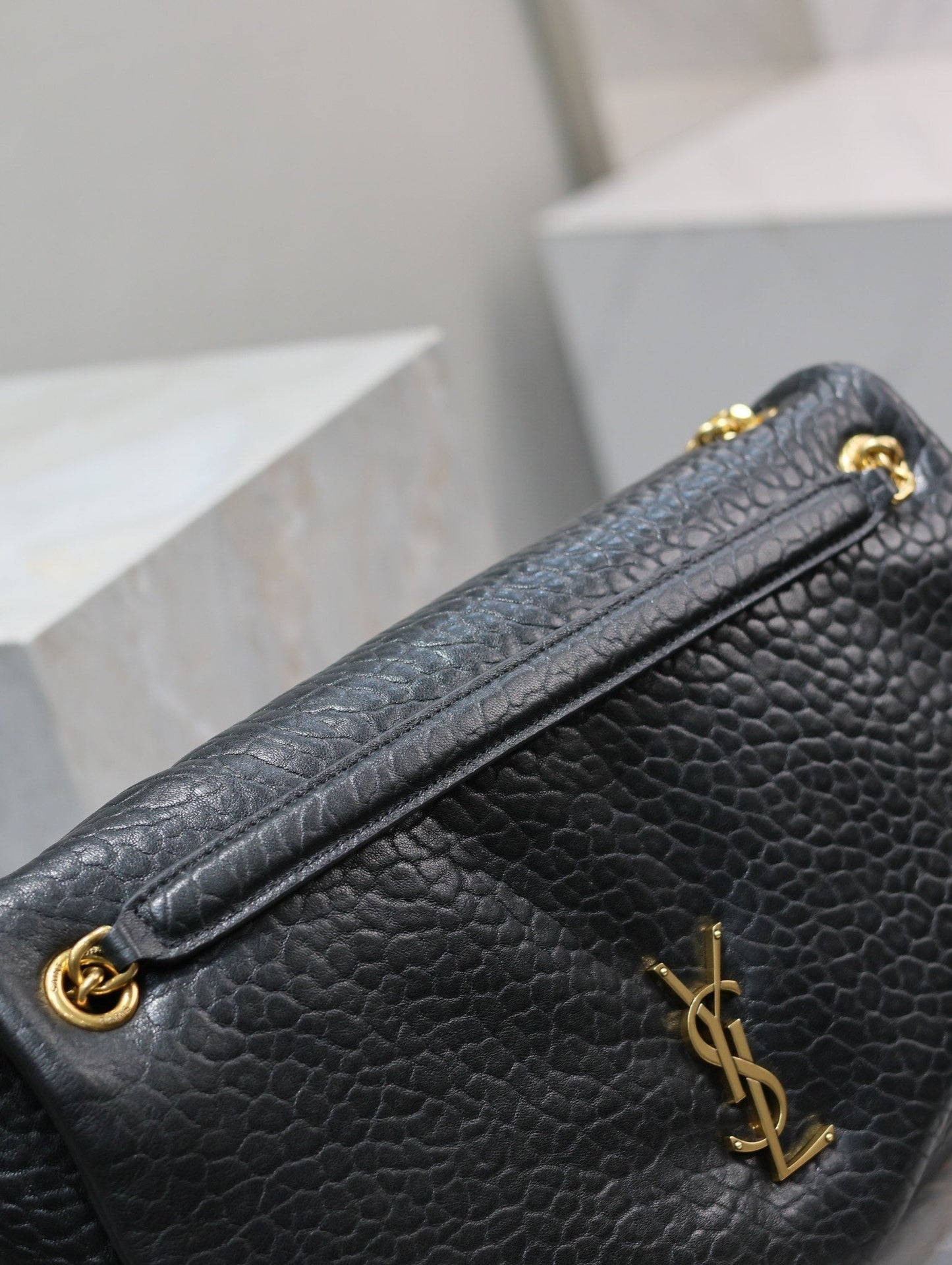 CALYPSO BAG 35 IN BLACK LAMBSKIN GOLD HARDWARE