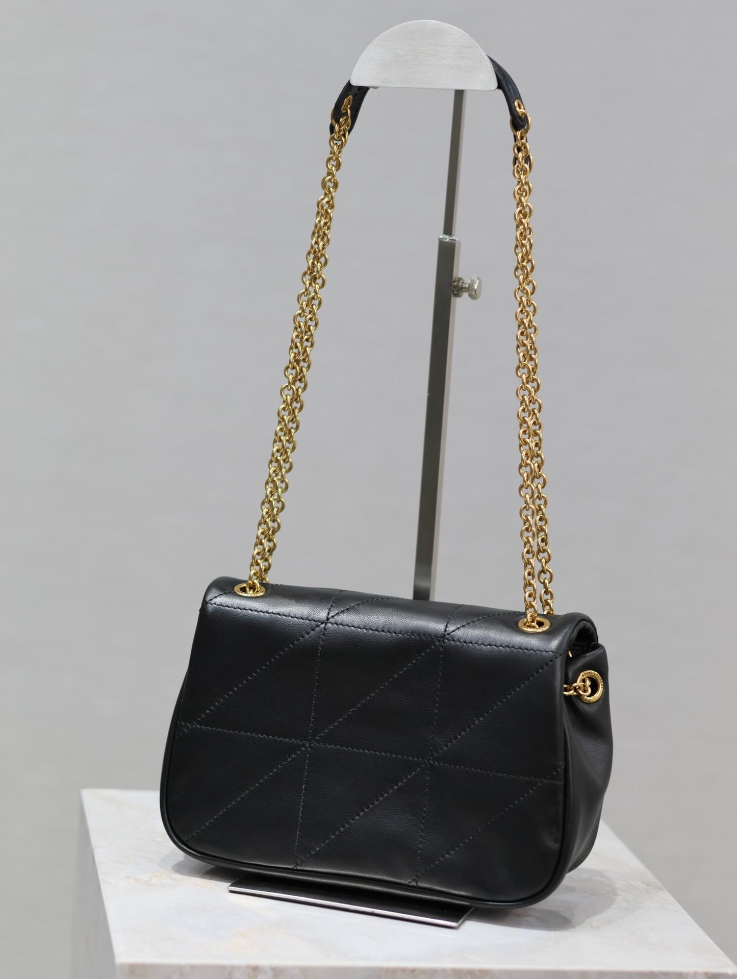 JAMIE 4.3 MINI BAG 20 IN BLACK LAMBSKIN GLOD HARDWARE