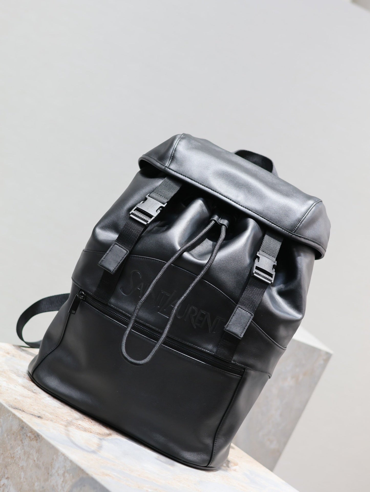 BACKPACK 45 IN BLACK CALFSKIN WITH EMBOSSED LOGO