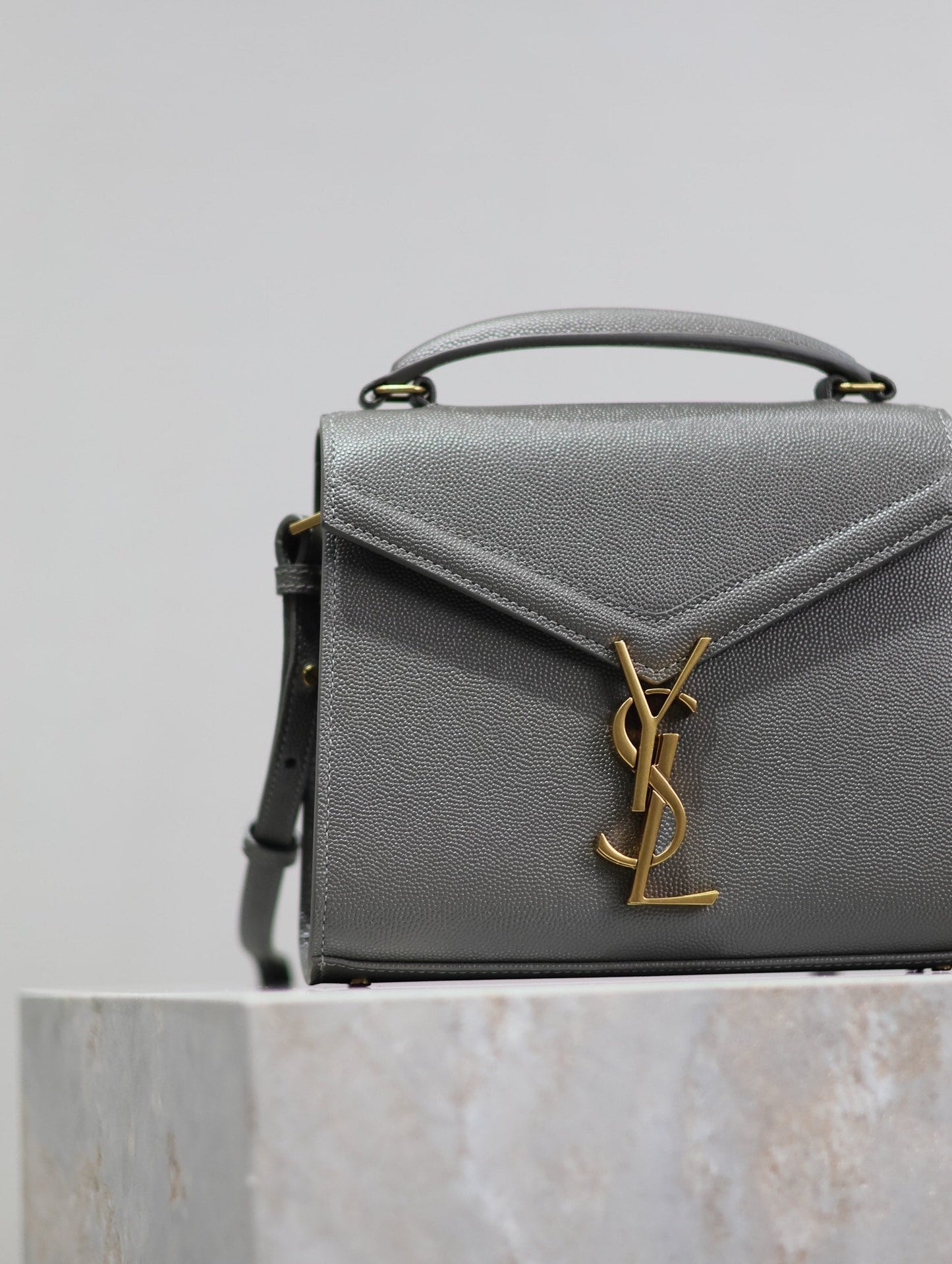 CASSANDRA MINI TOP HANDLE BAG 20 IN GRAY CALFSKIN GOLD HARDWARE