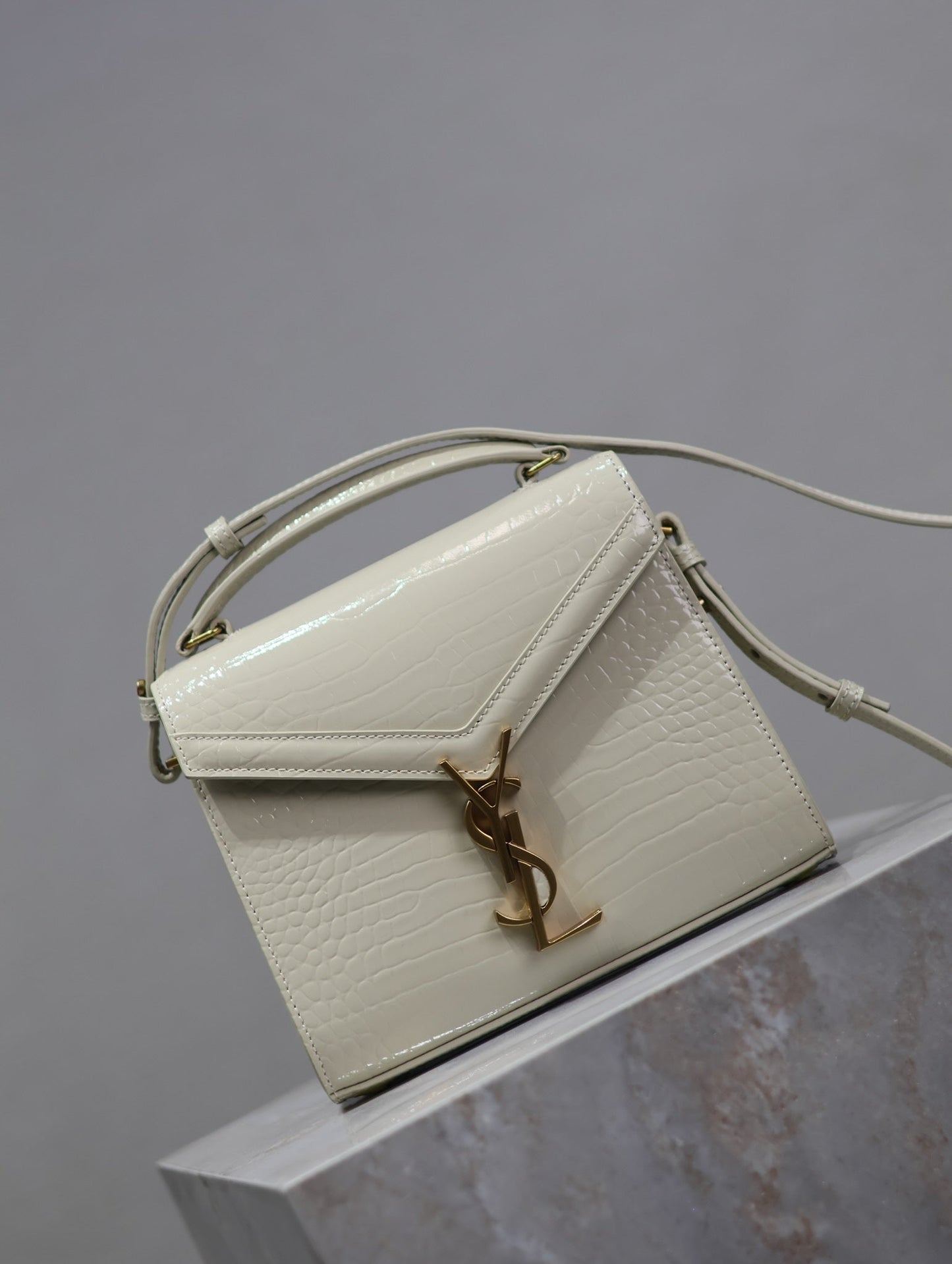 CASSANDRA MINI TOP HANDLE BAG 20 IN WHITE CROCODILE-EMBOSSED GLOSSY CALFSKIN