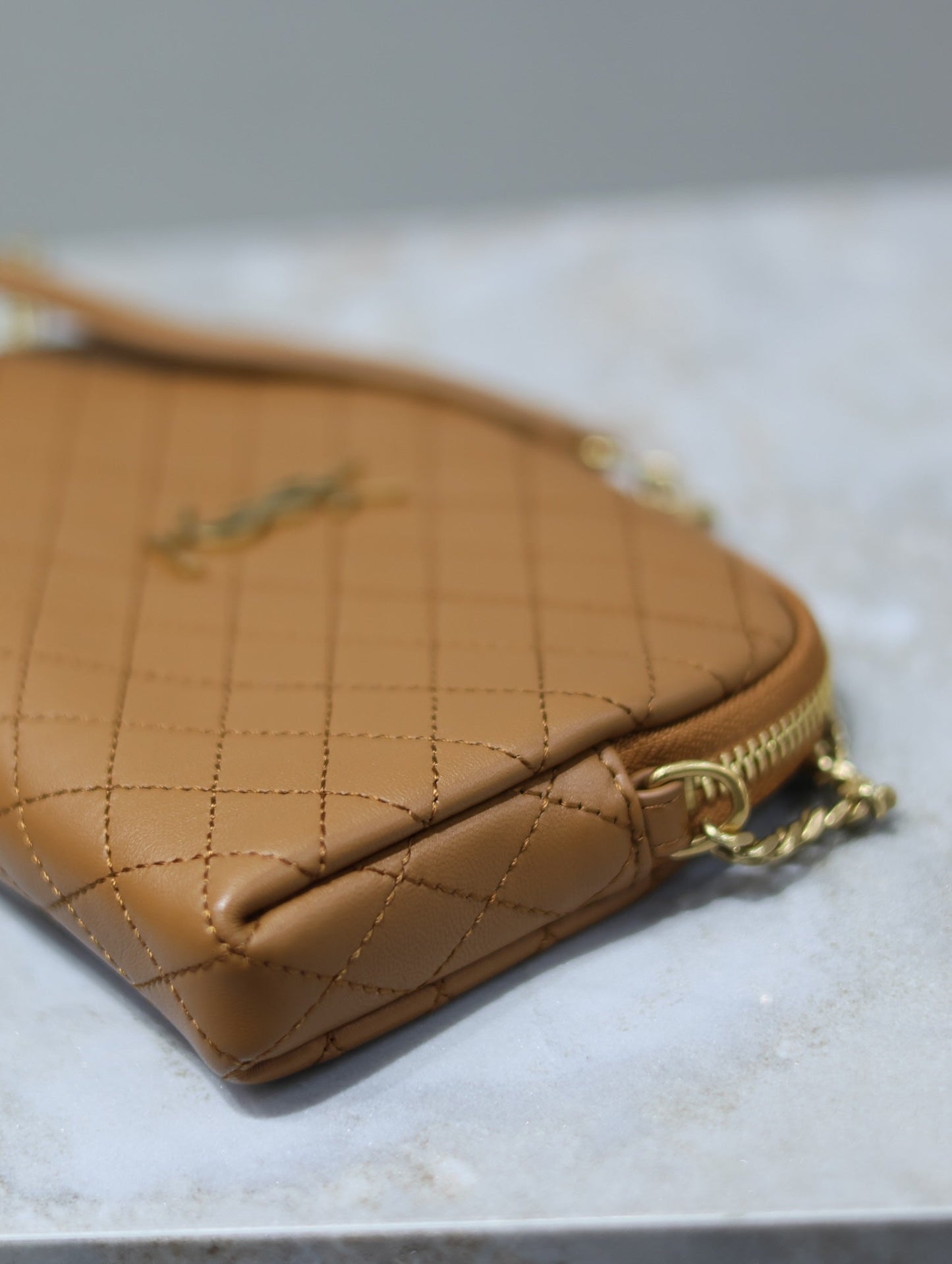 GABY ZIPPED POUCH 19 IN CARAMEL BROWN QUILTED LAMBSKIN GOLD HARDWARE